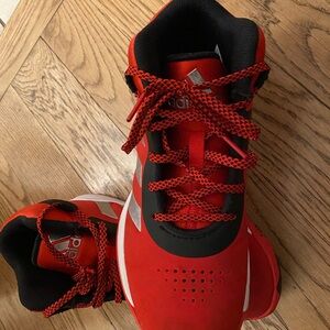 ！SOLD！Adidas Kids Red Basketball Sneakers